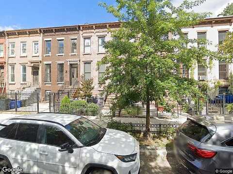 Greene, BROOKLYN, NY 11221