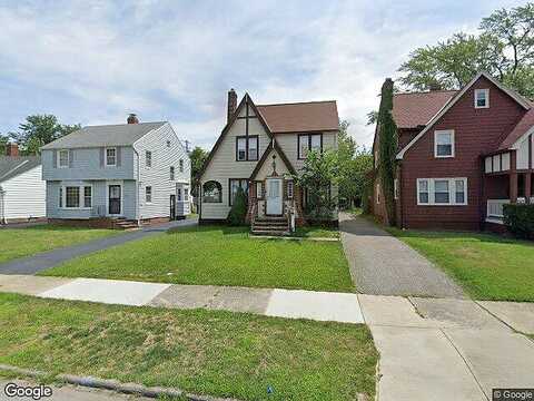 Vineshire, CLEVELAND, OH 44121