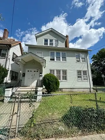 W End Ave, Newark, NJ 07106