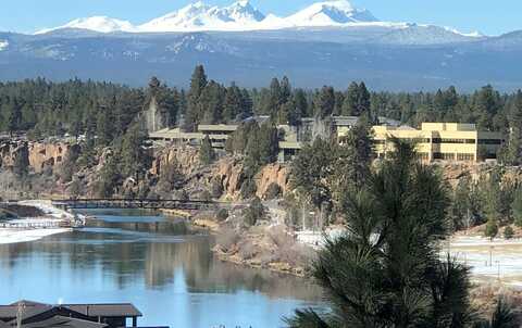 Vantage Point, BEND, OR 97702