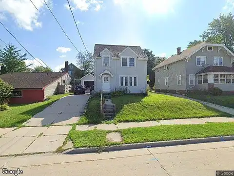 11Th, MANITOWOC, WI 54220