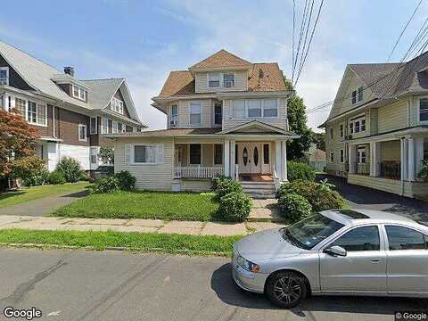 Wentworth Street, Bridgeport, CT 06606