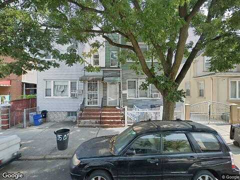 88Th, OZONE PARK, NY 11416