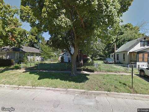 Broadway, BENTON HARBOR, MI 49022