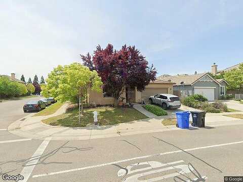 Crisswell, ELK GROVE, CA 95624