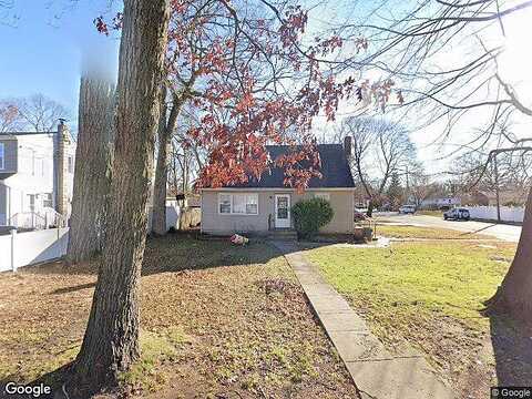 Main Ave, WHEATLEY HEIGHTS, NY 11798