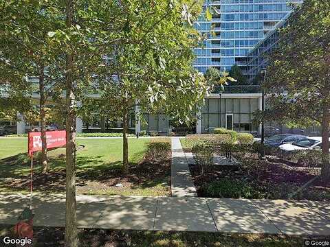 Woods Dr Unit, Skokie, IL 60077