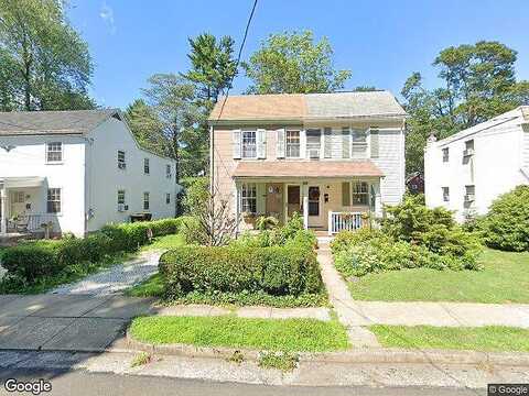 Cottage, DOYLESTOWN, PA 18901