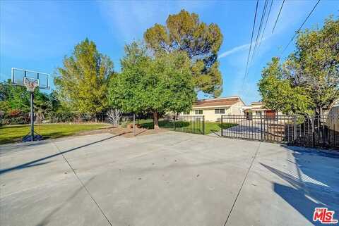 Noble, NORTH HILLS, CA 91343