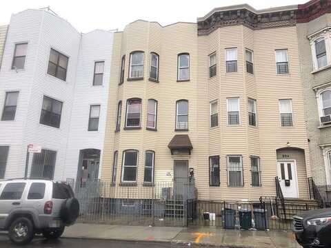 Decatur, BROOKLYN, NY 11207