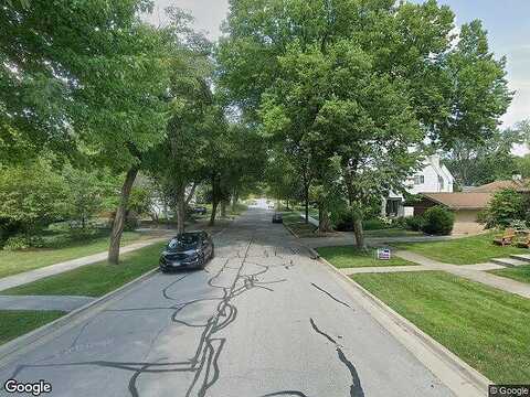 Adams St, OAK BROOK, IL 60521