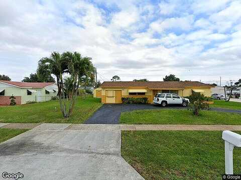 Address Withheld, West Palm Beach, FL 33415