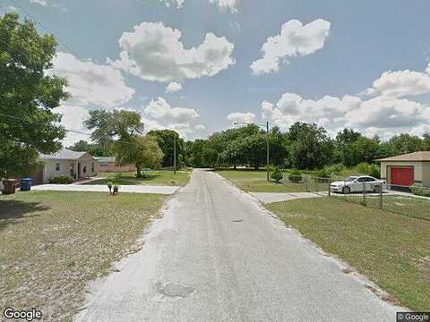 Ann Ave, DUNDEE, FL 33838