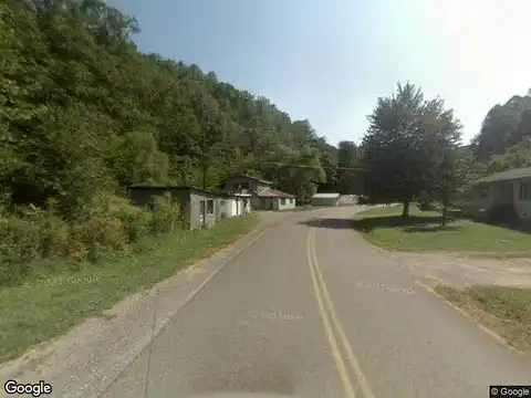 Bandy Rd, CEDAR BLUFF, VA 24609