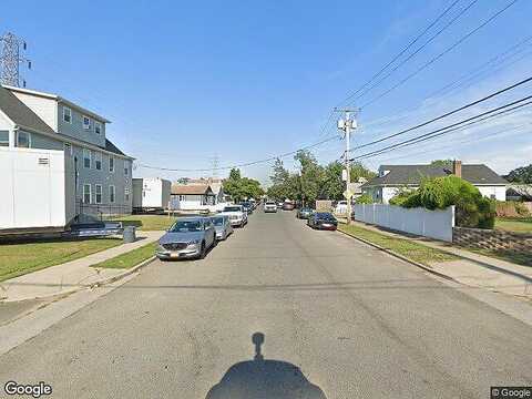 Baywater Blvd, LAWRENCE, NY 11559