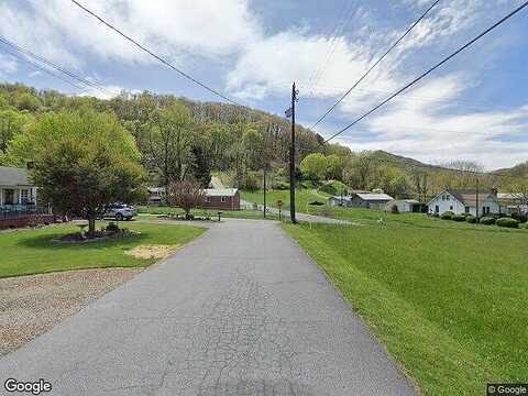 Bright St, WAYNESVILLE, NC 28786