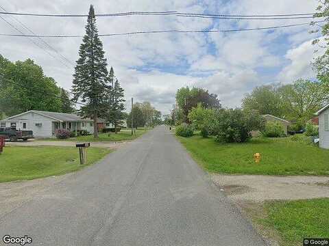 Buder Ave, BURTON, MI 48529