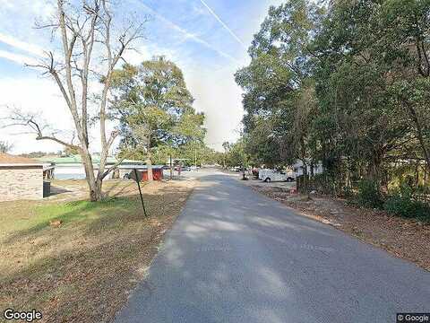 Cobb Ave W, CRESTVIEW, FL 32536