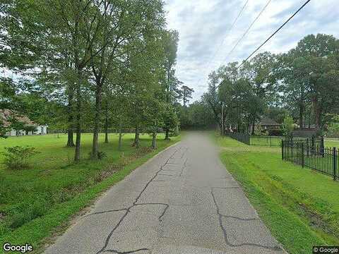 Collins St, DENHAM SPRINGS, LA 70726