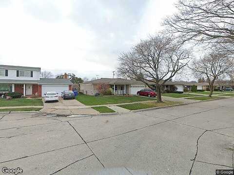 Desmond Dr, Landlocked, Warren, MI 48093