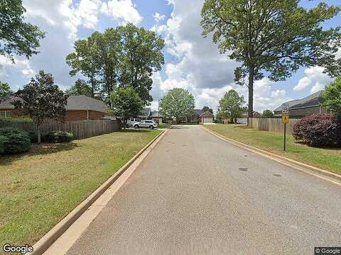 Hunt Dr, KATHLEEN, GA 31047