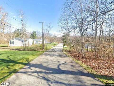 Laird Ave, MEADVILLE, PA 16335