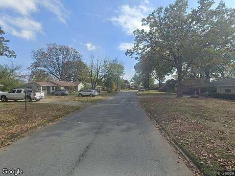 Lakeview Rd, NORTH LITTLE ROCK, AR 72116