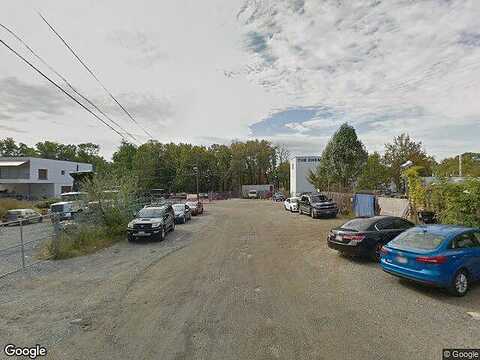 Lewis Spring Ave, CLINTON, MD 20735