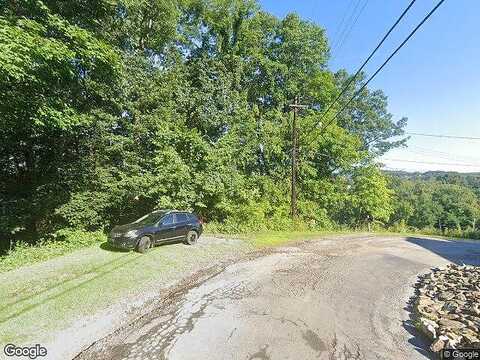 Lindbergh Ave, HOPEWELL, PA 16650