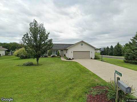 Maple Ridge, OCONOMOWOC, WI 53066