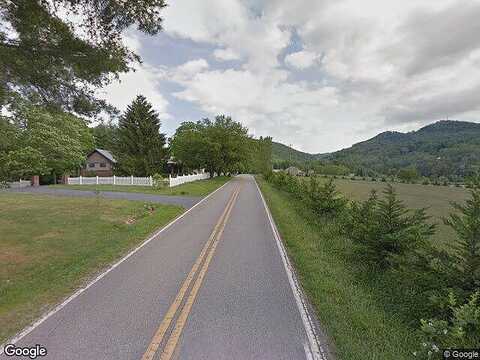 Pete Luther Rd, CANDLER, NC 28715