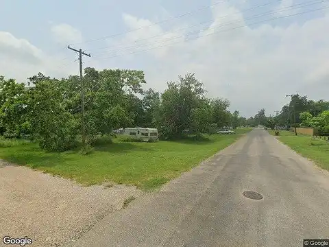 S 3Rd, HONEY GROVE, TX 75446