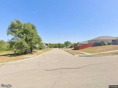 Sutter Woods Ct, JUNCTION CITY, KS 66441