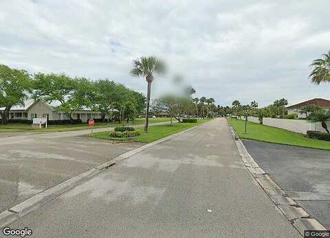 Vista Royale Sq, VERO BEACH, FL 32962