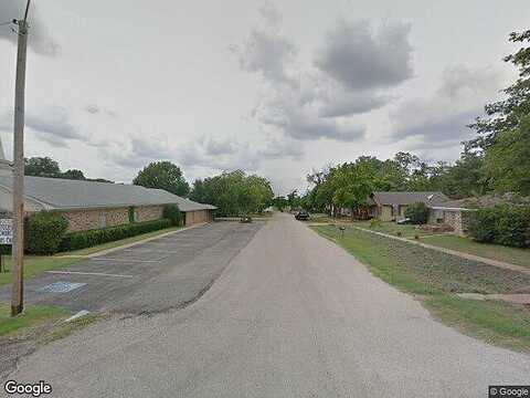 W Hunt, LEONARD, TX 75452