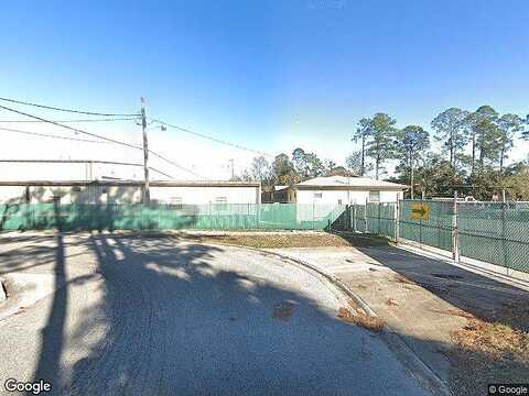 Walnut St, GREEN COVE SPRINGS, FL 32043