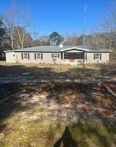 210 Lonnie Road, Cottonwood, AL 36320