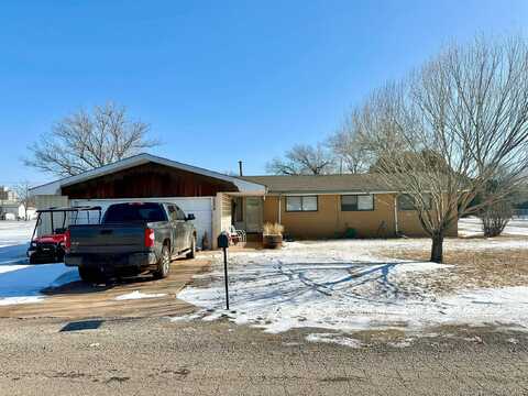 1524 Poplar St, Wakita, OK 73771