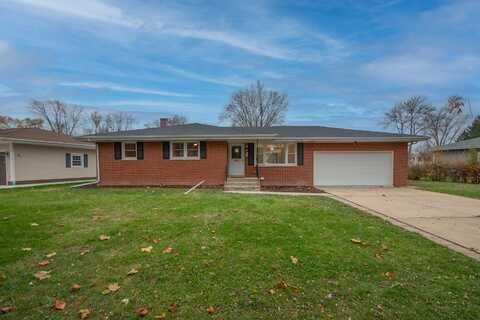 309 Sherwood Drive, Crown Point, IN 46307