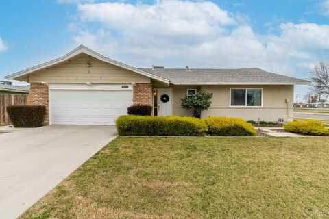 14032 Vista Drive, Armona, CA 93202