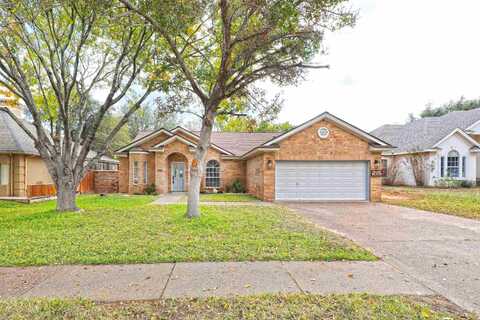 215 Oriole Ln, LAREDO, TX 78045