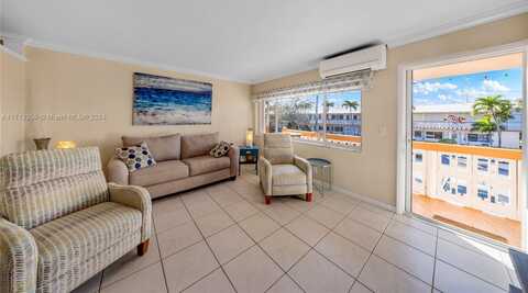 1015 SW 11th Ave, Hallandale Beach, FL 33009