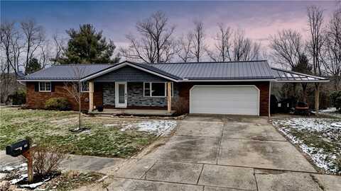 201 Schaar Drive, Dover, OH 44622