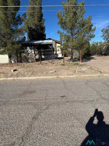 112 E 7th Street, Truth Or Consequences, NM 87901