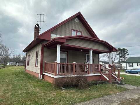 105 E Walnut St, Felicity, OH 45120