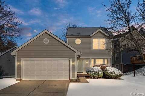 41401 CLINTON Drive, Novi, MI 48377