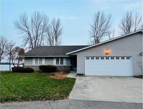 813 W 4th Street, Morris, MN 56267