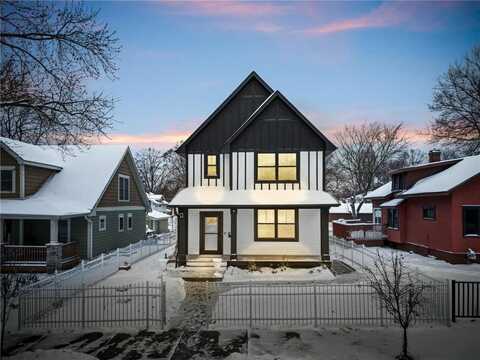 2639 James Avenue N, Minneapolis, MN 55411