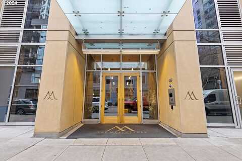 3570 S RIVER PKWY, Portland, OR 97239