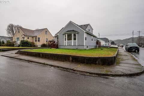 1992 HAWTHORNE AVE, Reedsport, OR 97467